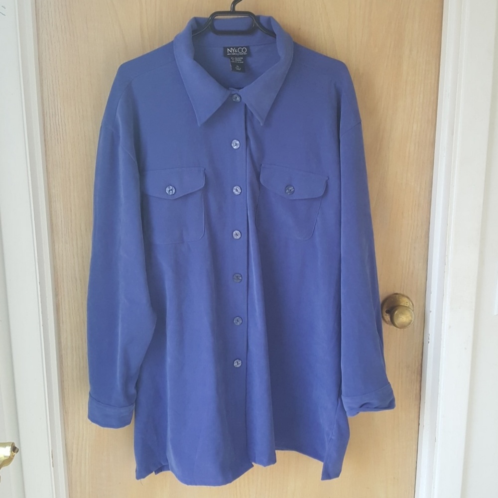 NY & CO button down shirt. Periwinkle, XL